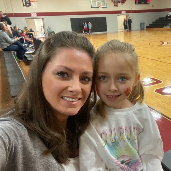 Meet your Posher, Amy - Picture 1 of 1